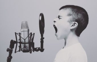 Microphone