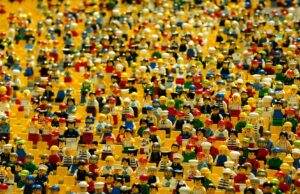 Хто на що краудфандить в медіа #2. Проекти, які ви можете підтримати Crowd_lego